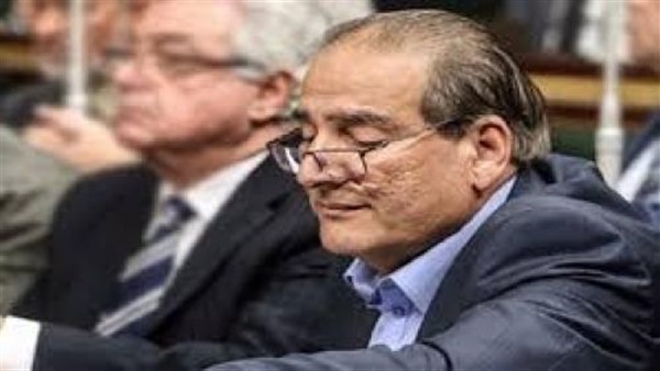 ”برلماني” يُطالب