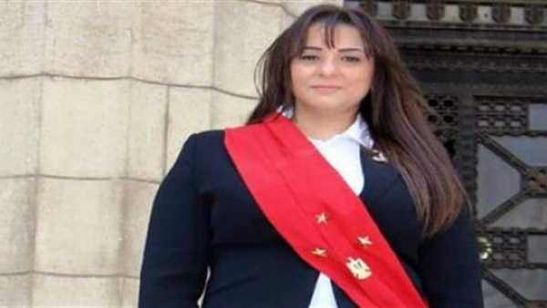 المستشارة مروة بركات:
