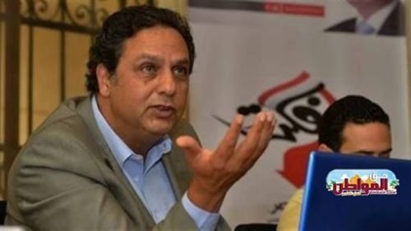 حازم عبدالعظيم يطالب