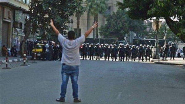 بالأسماء.. إخلاء