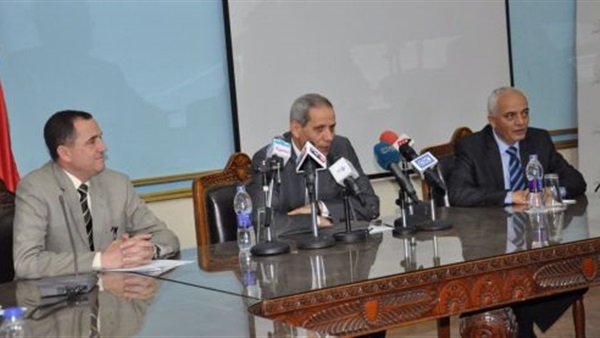 غداً.. وزير التعليم