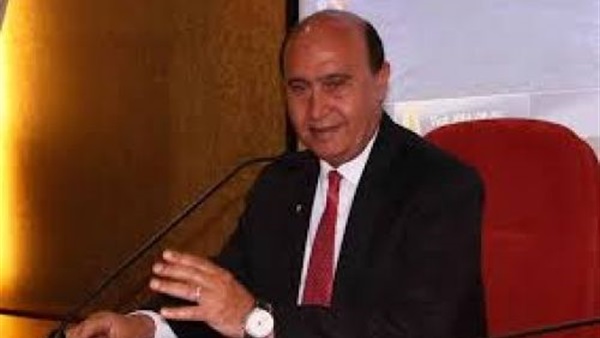 الفريق مميش يناقش
