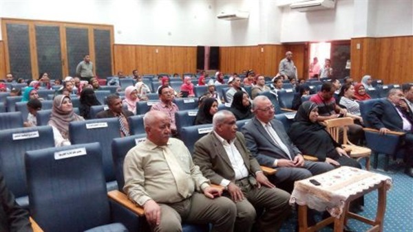 محافظ الوادي الجديد