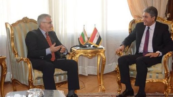 وزير الطيران المدنى