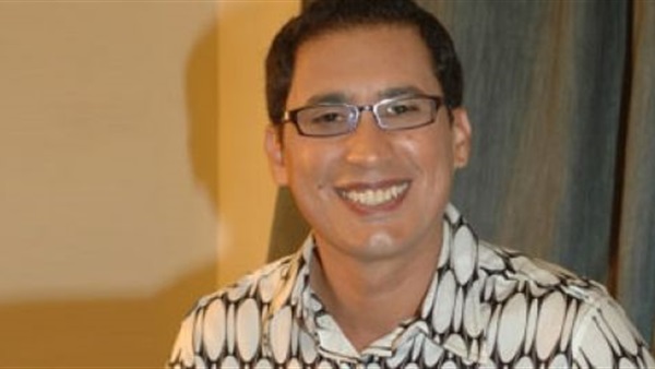 احمد عيد يقتحم عالم