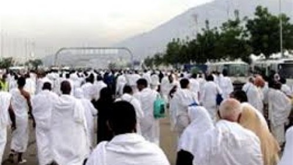 انخفاض عدد المعتمرين