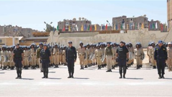 وزير الداخليه يشهد