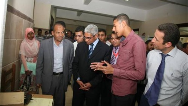 نماذج جديدة وأفكار
