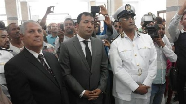 بالصور.. محافظ الأقصر