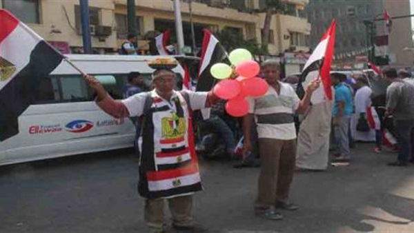 بدء توافد المواطنين
