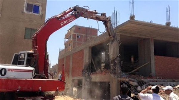 ضبط 3 مهندسين بحي