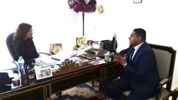 مؤسس «إعفاء جمركي