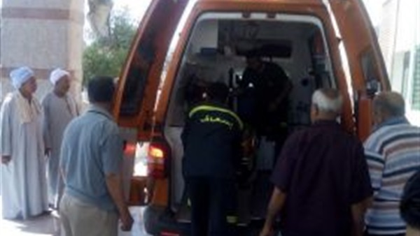 إصابة 11 شخص في انقلاب
