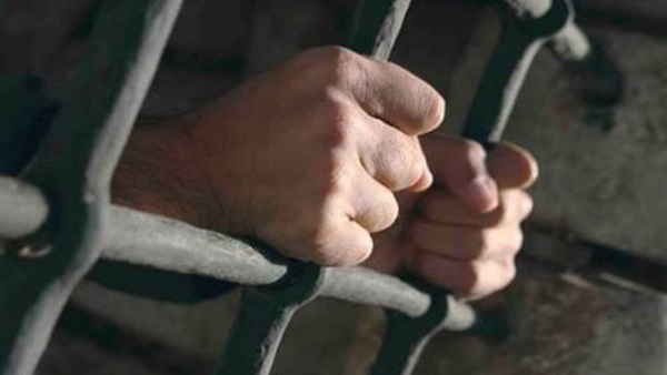 ضبط عاطل بحوزته ربع