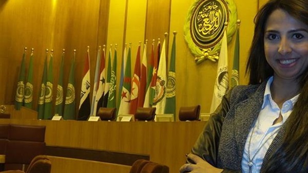 نشوى الشريف سكرتير