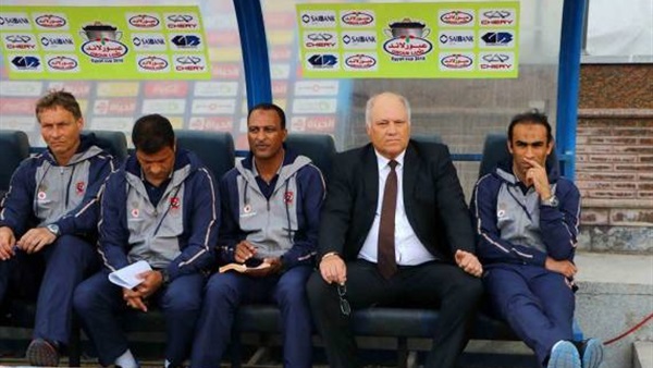 الجهاز الفني لفريق