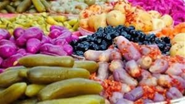 15 طن مخللات مجهولة