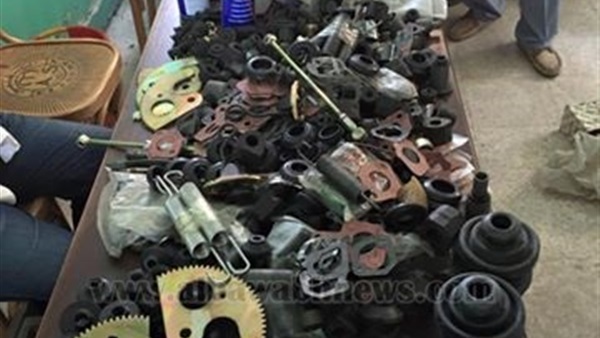 قطع غيار سيارات