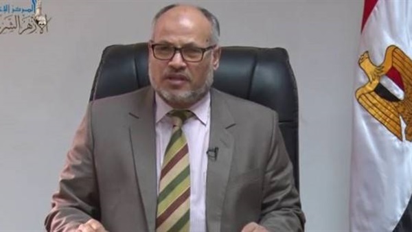 الدكتور إبراهيم الهدهد