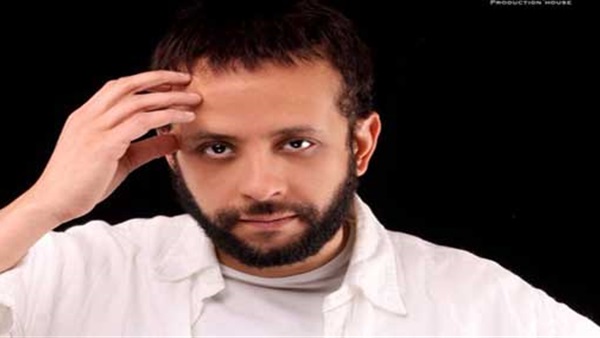 الفنان الشاب عمرو