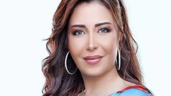 لبنى عسل