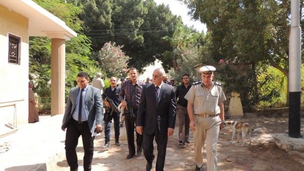 مدير أمن المنيا يتجول