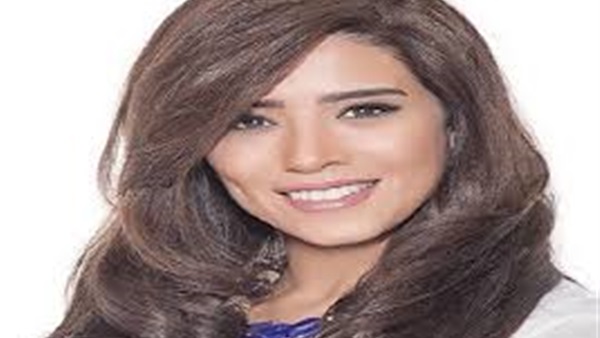 الإعلامية أسماء مصطفى