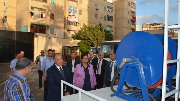 محافظ البحيرة