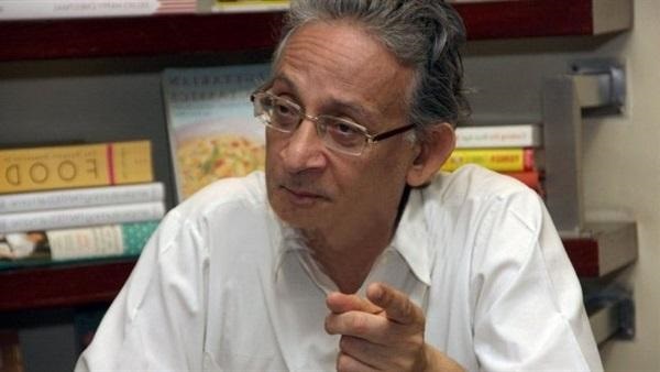 الكاتب الصحفي عبدالله