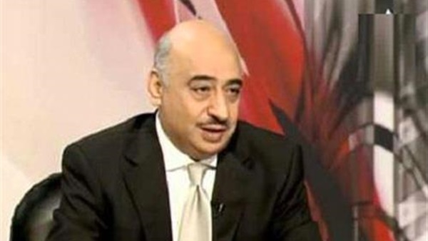 السفير عمرو معوض
