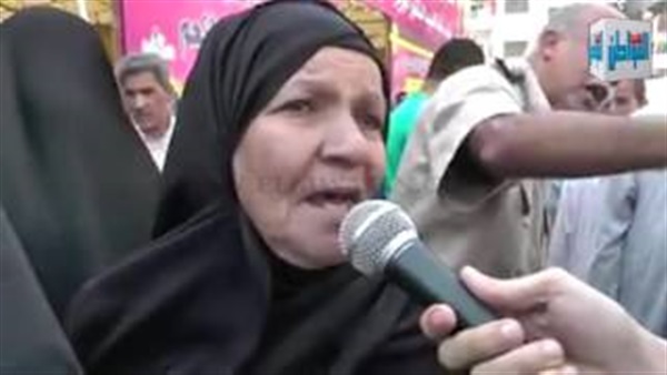 استمرار الشعب يأمر