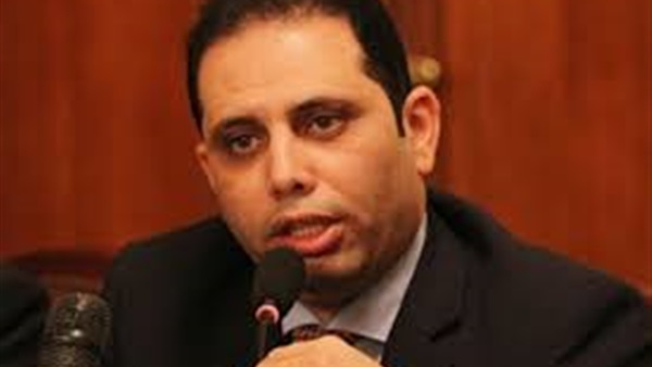 ياسر حسان، مساعد