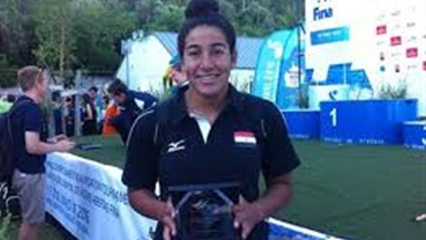 لاعبة المنتخب الوطني