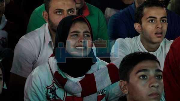 لحظات بكاء جماهير