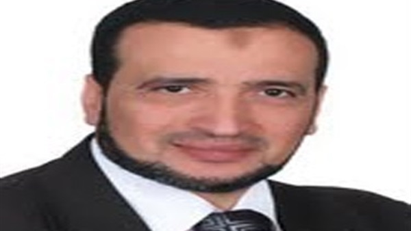 الدكتور مدحت نجيب،