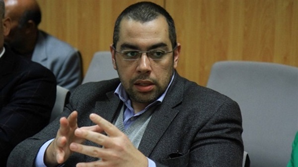 محمد فؤاد عضو لجنّة