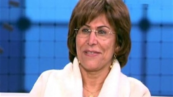 الكاتبة الصحفية فريدة
