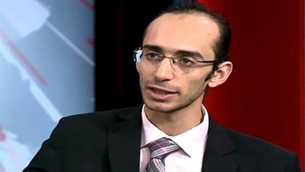 محمد عبدالعزيز عضو
