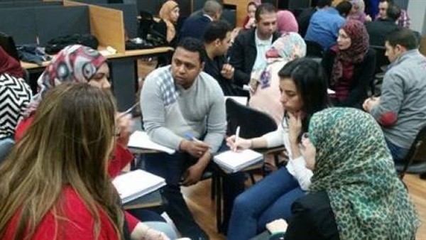 خريجين برنامج التأهيل