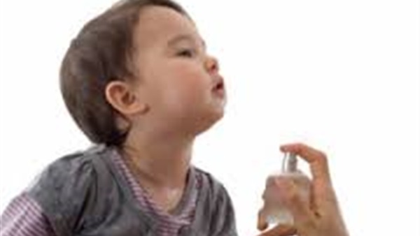 العطور تضر بصحة طفلك