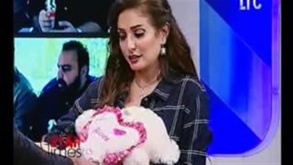 دبدوب يتسبب في خناقة