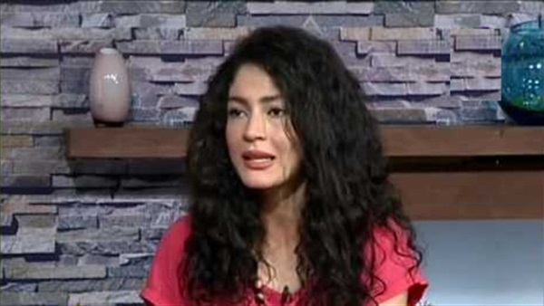 الفنانه الشابة ندي