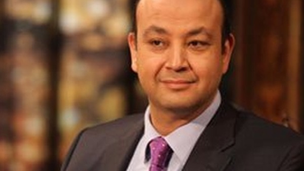 الإعلامي عمرو أديب
