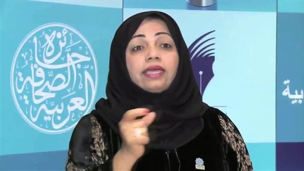 الكاتبة الإماراتية