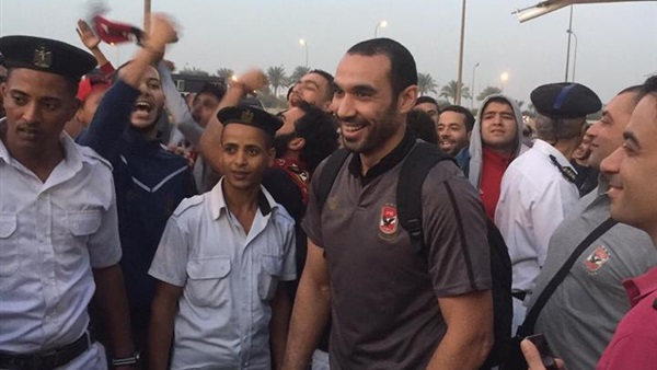 يد الأهلي