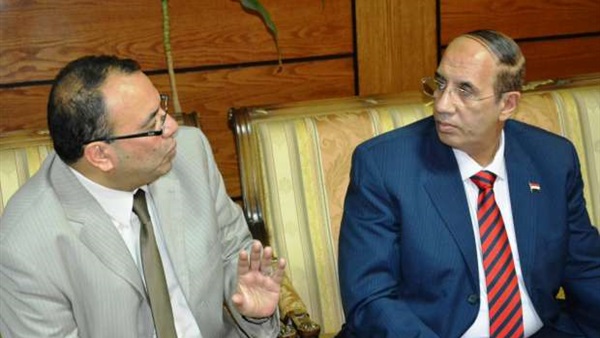 الدكتور طارق الجمال،