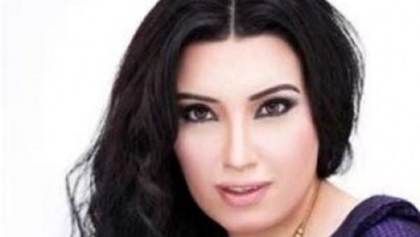 الفنانة عبير صبري