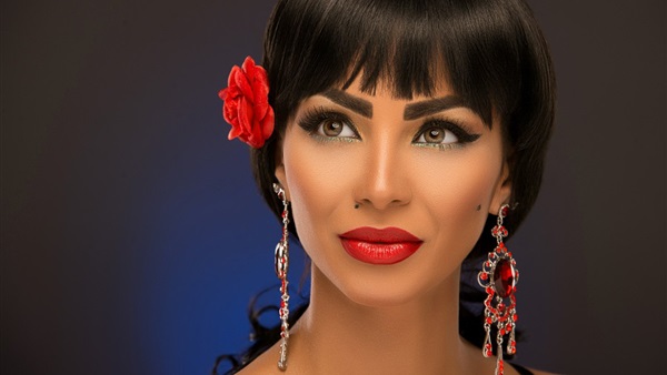 الفنانة اللبنانية