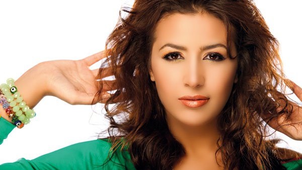 المطربة المغربية