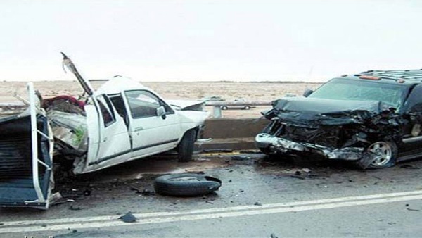 تصادم سيارتين